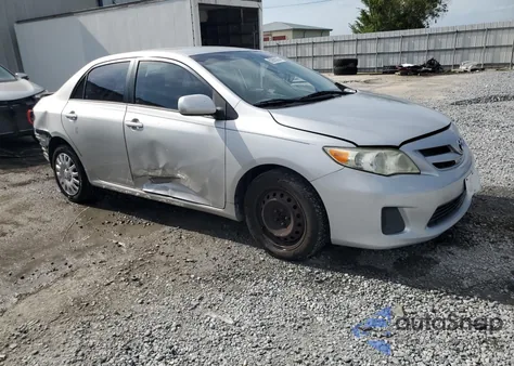 2012 Toyota Corolla Base z USA, uszkodzony, nr VIN 5YFBU4EE2CP056041